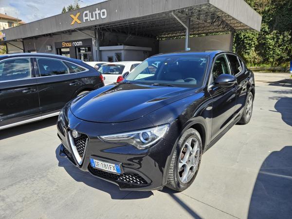 Alfa Romeo Stelvio 2.2 t Business rwd 160cv auto