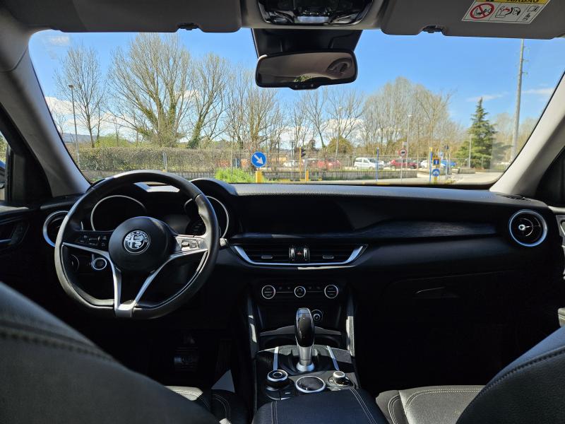 Alfa Romeo Stelvio 2.2 t Business rwd 160cv auto 2