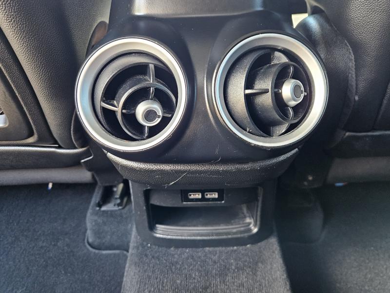 Alfa Romeo Stelvio 2.2 t Business rwd 160cv auto 17