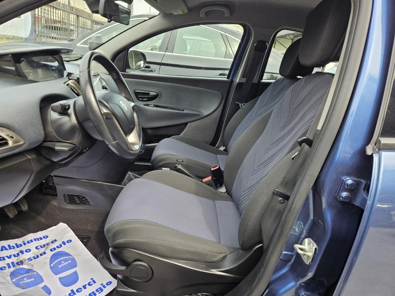 Lancia Ypsilon III 1.0 firefly hybrid Gold 7