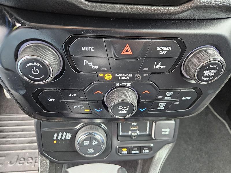 Jeep Renegade 1.3 t4 phev Limited 4xe at6 11