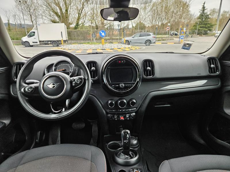 MINI Countryman D F60 1.5 Business auto 7m 3