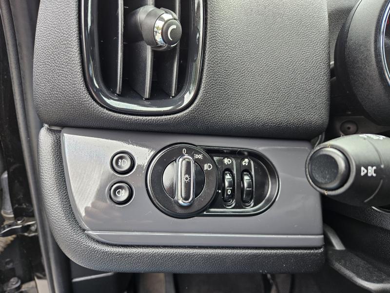 MINI Countryman D F60 1.5 Business auto 7m 15