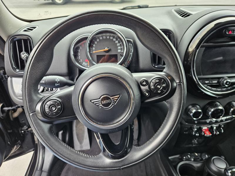 MINI Countryman D F60 1.5 Business auto 7m 9