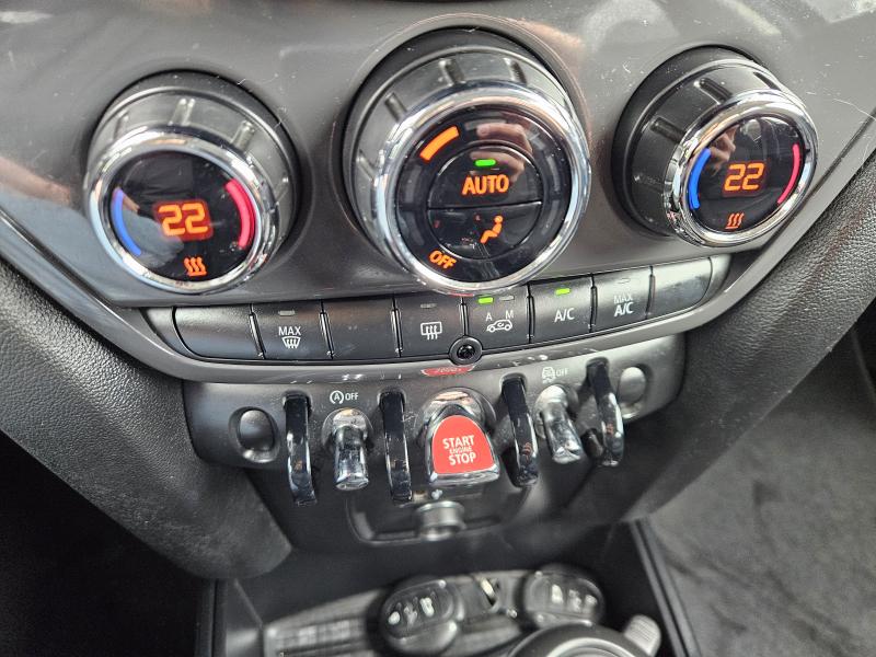 MINI Countryman D F60 1.5 Business auto 7m 12