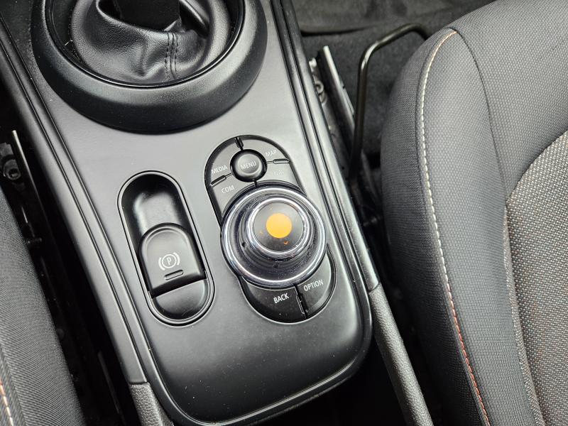 MINI Countryman D F60 1.5 Business auto 7m 14