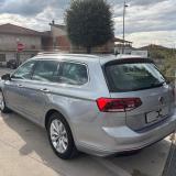 Volkswagen Passat Variant 2.0 Tdi 150cv Dsg " Navi - Cambio F1 - Led - Pdc - Sedili Elettrici "