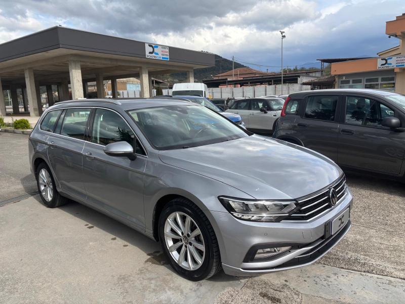 Volkswagen Passat Variant 2.0 Tdi 150cv Dsg " Navi - Cambio F1 - Led - Pdc - Sedili Elettrici " 6