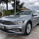Volkswagen Passat Variant 2.0 Tdi 150cv Dsg " Navi - Cambio F1 - Led - Pdc - Sedili Elettrici "
