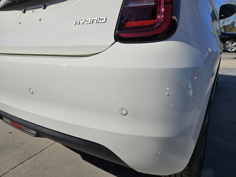 Fiat 500 Berlina Hybrid Icon 19