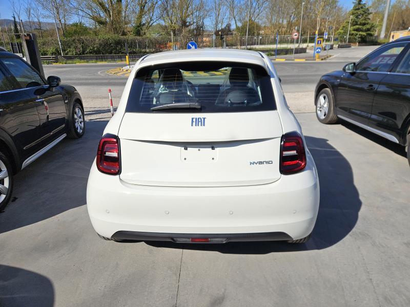 Fiat 500 Berlina Hybrid Icon 5
