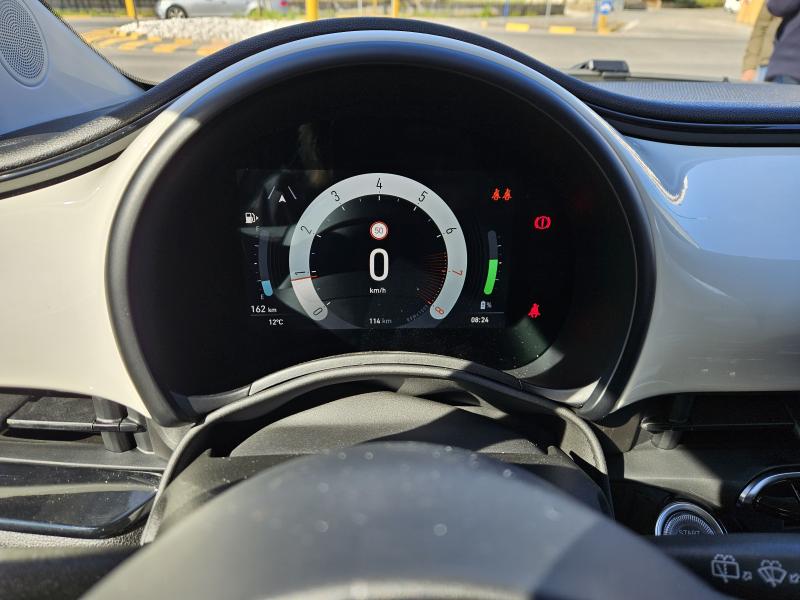 Fiat 500 Berlina Hybrid Icon 9