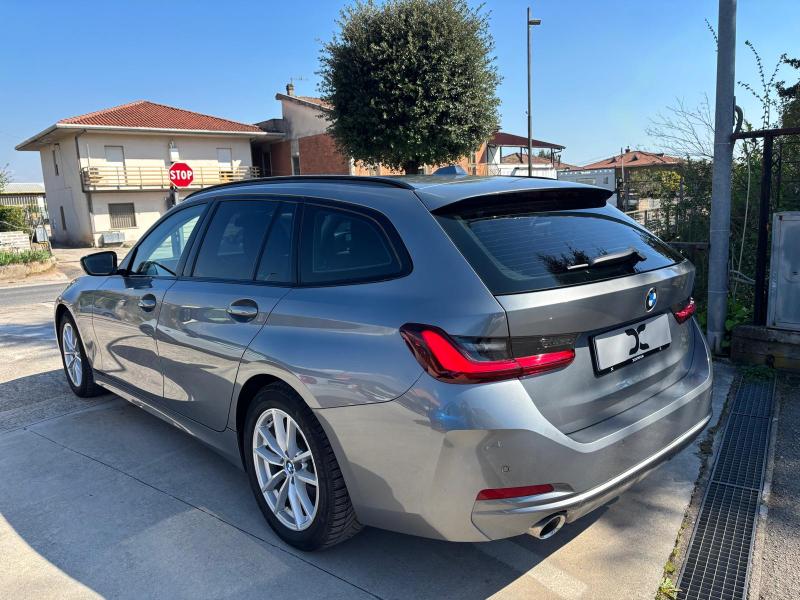 BMW 318 318d Touring mhev " Cambi F1 - Led - Navi - Pdc " 4