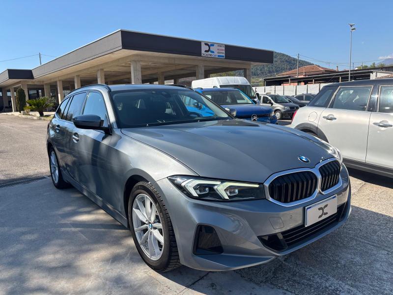 BMW 318 318d Touring mhev " Cambi F1 - Led - Navi - Pdc " 8