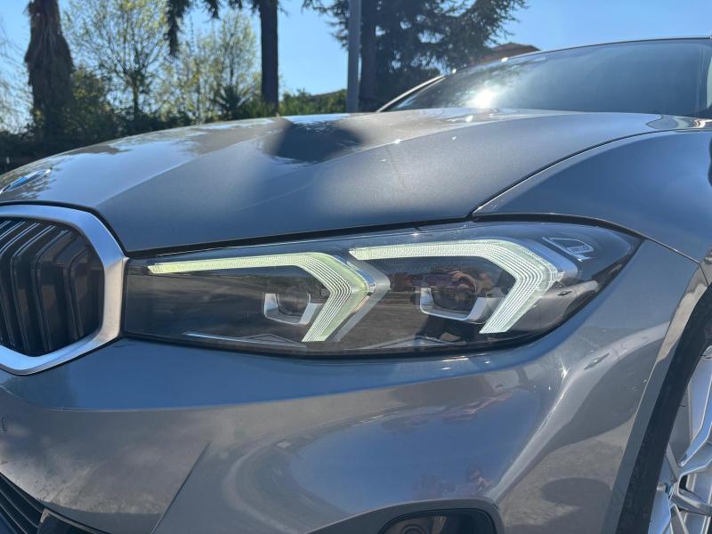 BMW 318 318d Touring mhev " Cambi F1 - Led - Navi - Pdc " 10