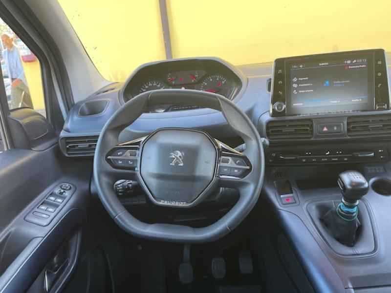 Peugeot Rifter 11