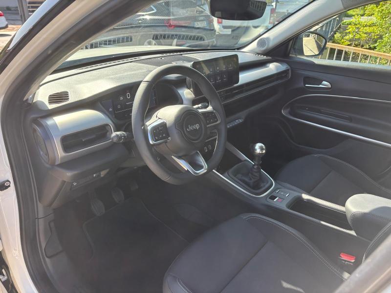 Jeep Avenger 1.2 turbo Summit 100cv "Pari al Nuovo" 9