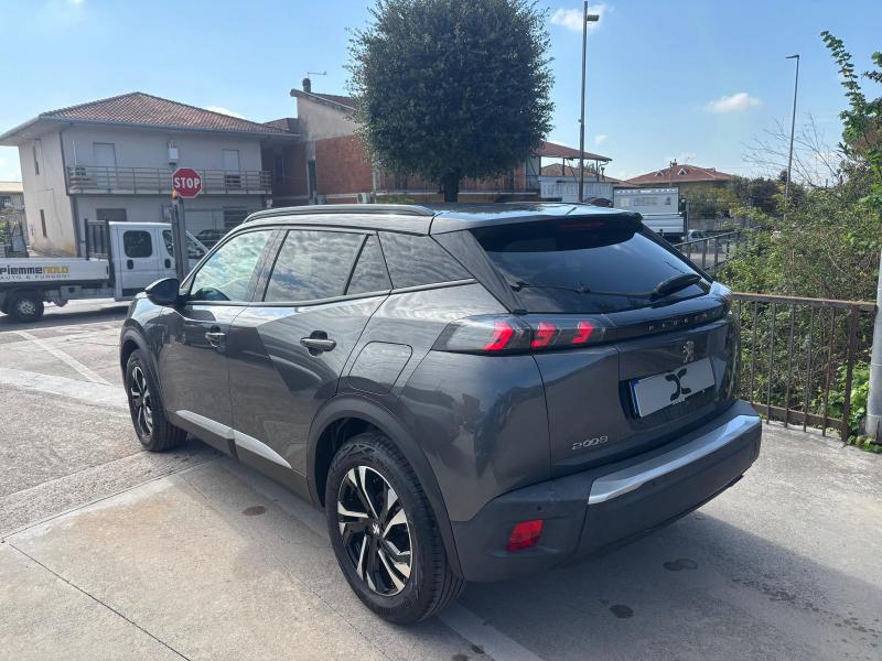 Peugeot 2008 1.2 puretech Allure "Usato Prima scelta" 3