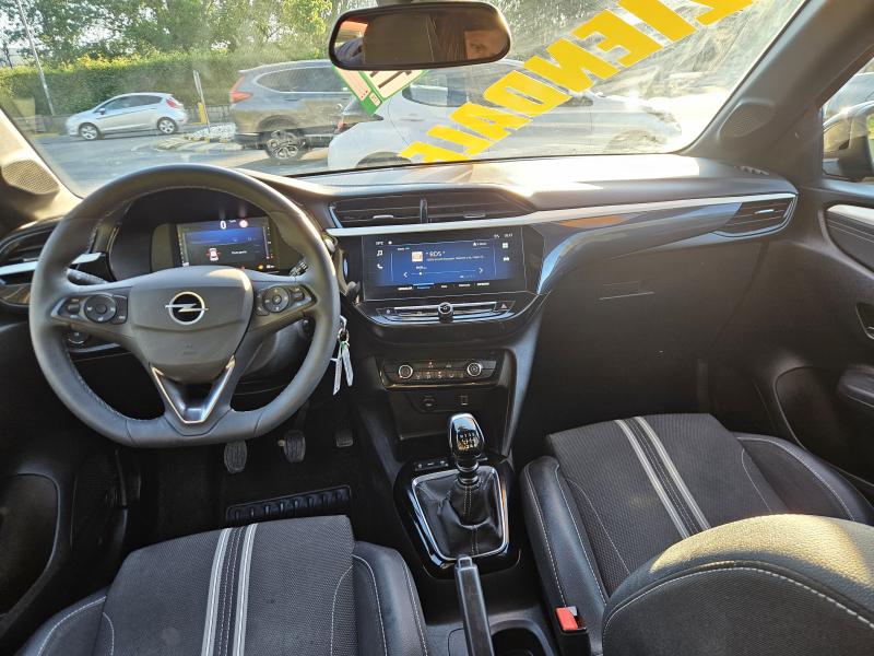Opel Corsa GS 1.2 MT6 100CV 3
