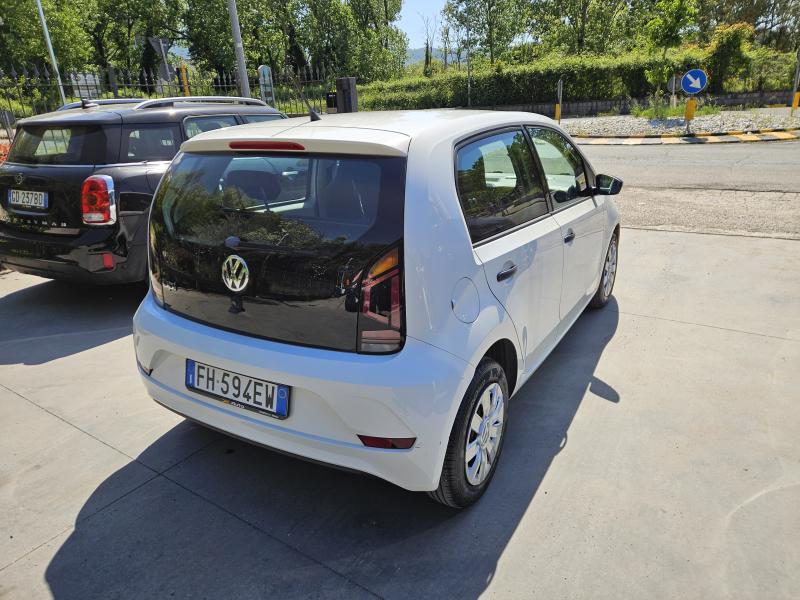 Volkswagen up! 1.0 5p. take 17