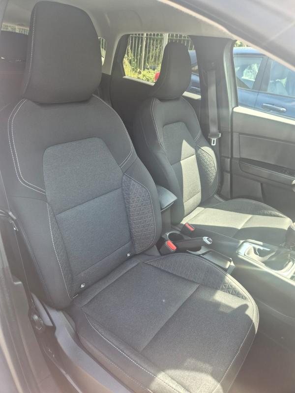 Renault Captur TCe 100CV GPL Evolution 17
