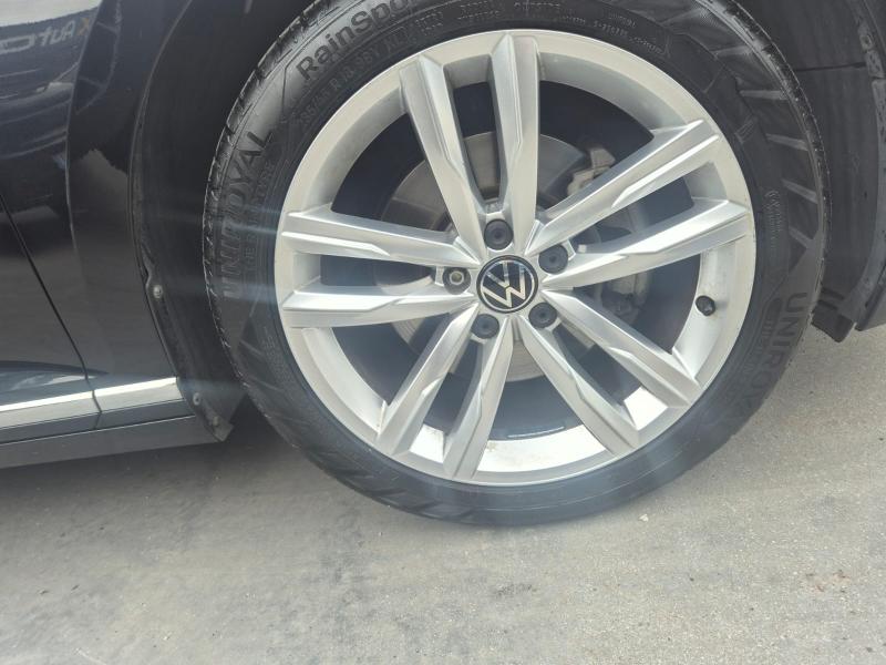 Volkswagen Passat VIII Variant 1.5 tsi Business 150cv dsg 17