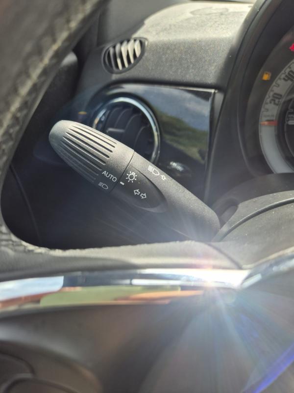 Fiat 500 III 1.0 hybrid Club 70cv 9