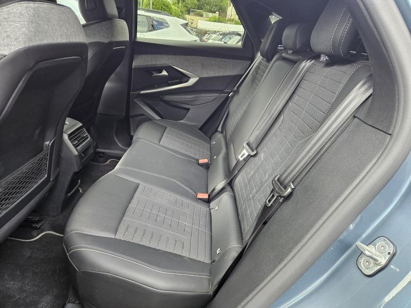 Peugeot 3008 III 1.2 hybrid GT 145cv e-dcs6 14
