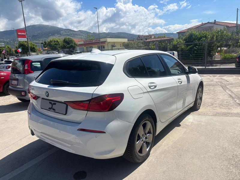 BMW 116 d Business " Cambio automatico - Navi - Led - Pdc " 6