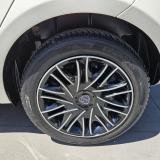 Lancia Ypsilon III 1.0 firefly hybrid Gold