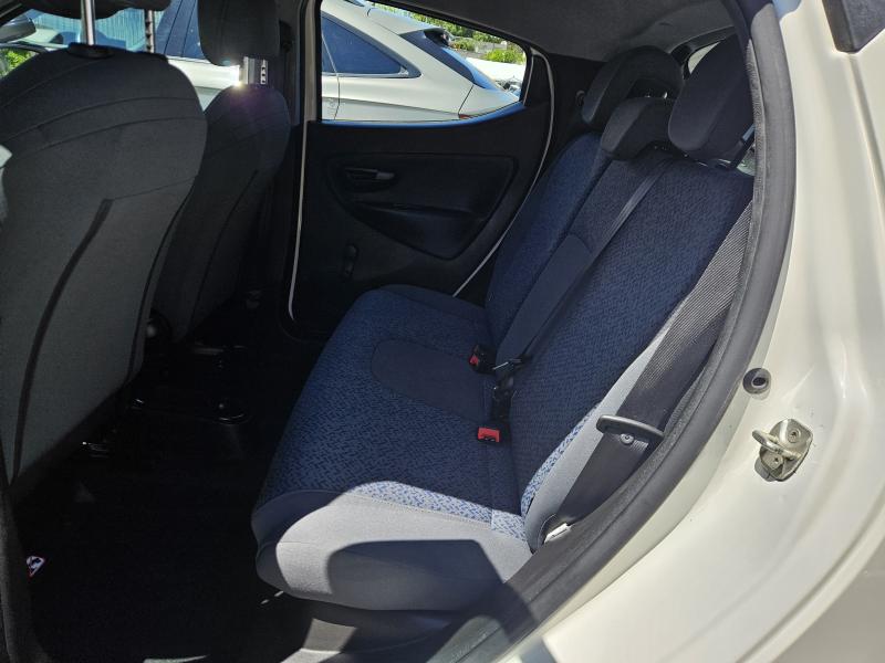 Lancia Ypsilon III 1.0 firefly hybrid Gold 14