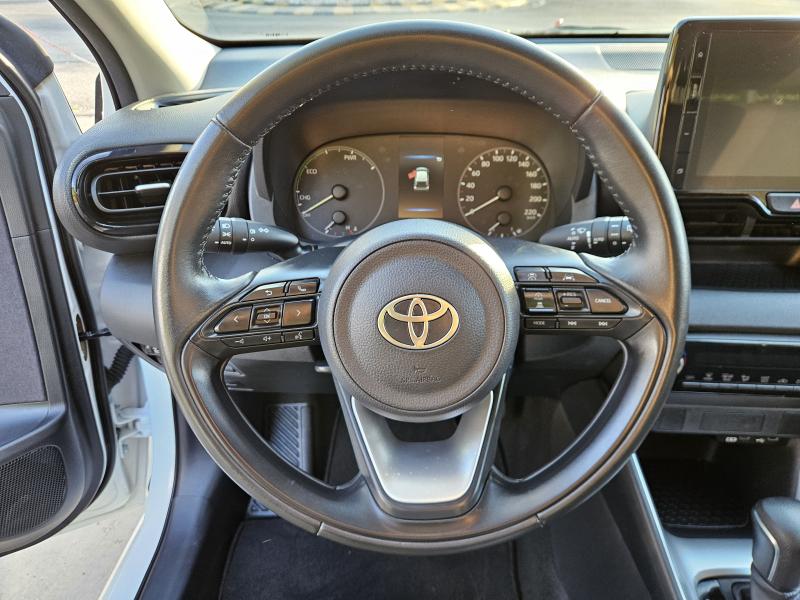 Toyota Yaris IV 1.5h Active 8