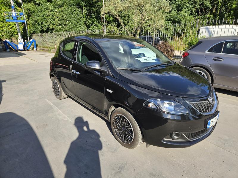 Lancia Ypsilon Ypsilon III 1.0 firefly hybrid Gold 3