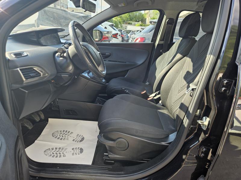 Lancia Ypsilon Ypsilon III 1.0 firefly hybrid Gold 8