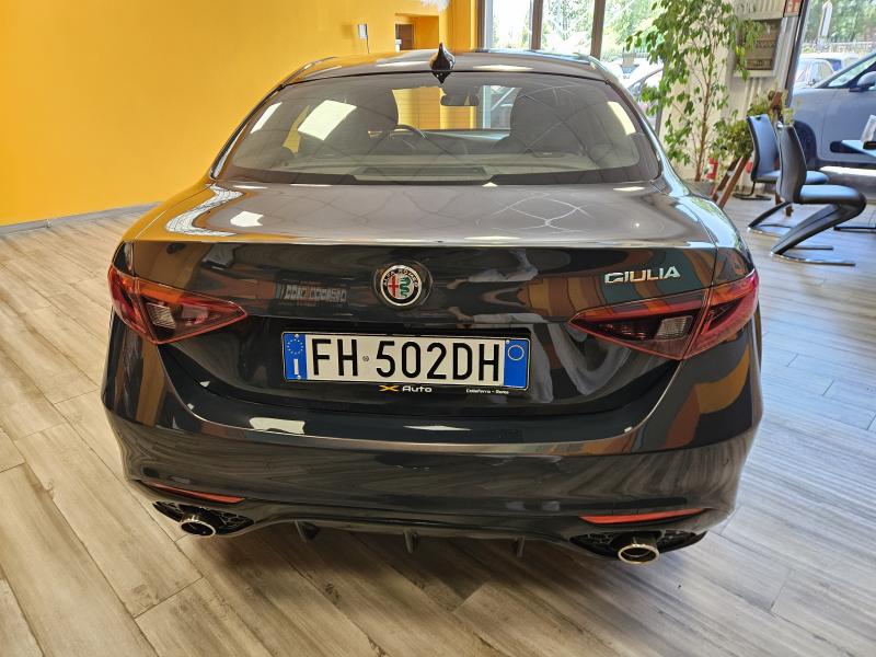 Alfa Romeo Giulia 2.2 t Super 150cv auto 5
