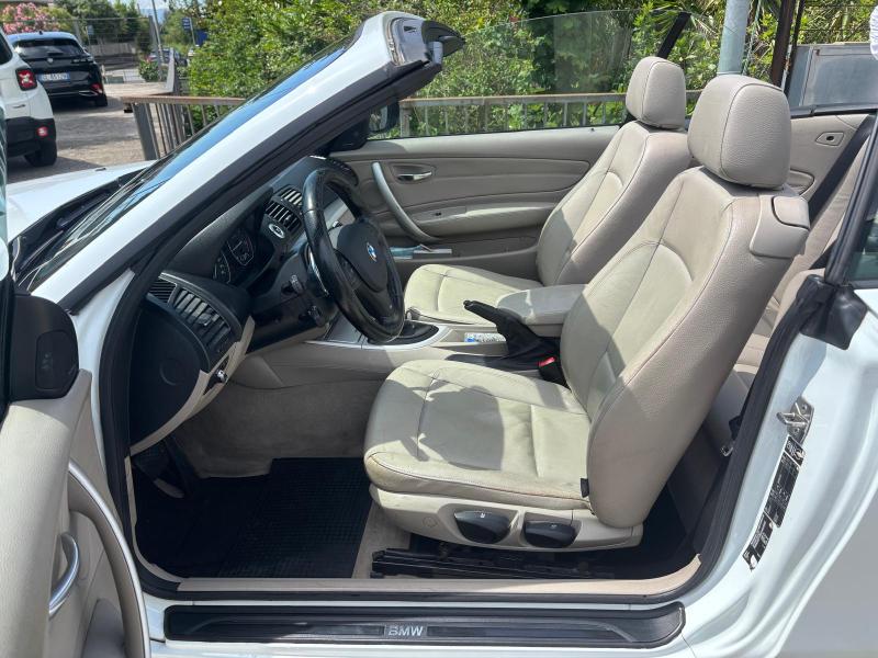 BMW 120 d Cabrio " Cambio automatico - Pelle - Xeno " 10
