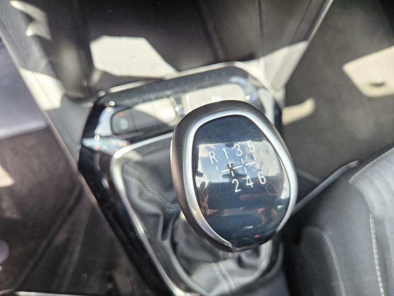 Opel Corsa VI 1.2 Elegance 13