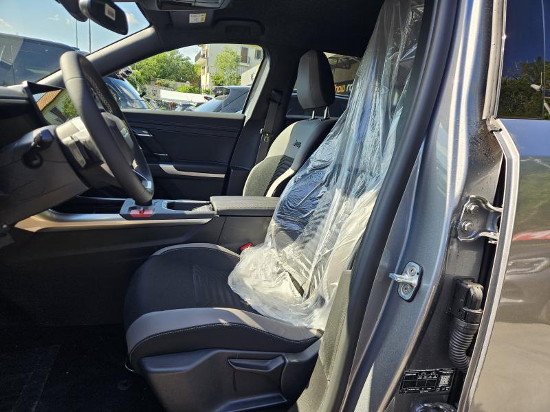 Jeep Compass III 1.2 turbo e-hybrid mhev First Edition fwd 145cv edct6 8