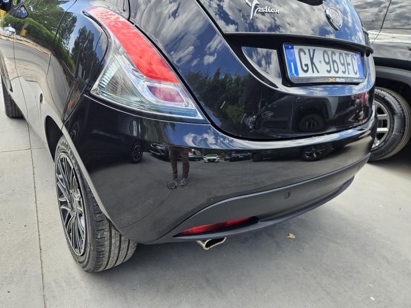 Lancia Ypsilon III 1.0 firefly hybrid Gold 8