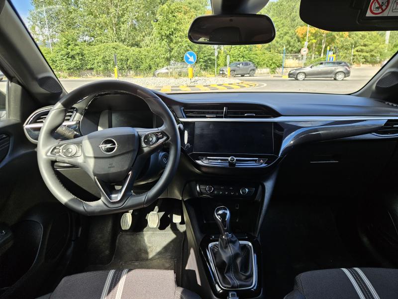 Opel Corsa 1.2 GS 3