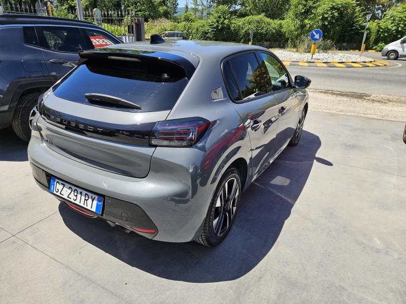 Peugeot 208 II 1.2 puretech Allure 5