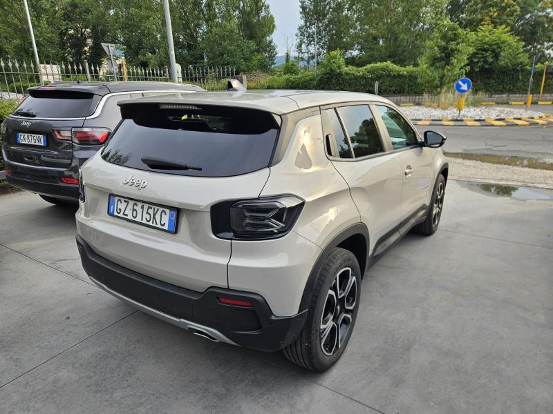 Jeep Avenger 1.2 turbo Summit fwd 100cv 5