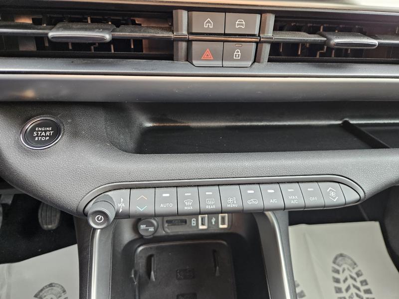 Jeep Avenger 1.2 turbo Summit fwd 100cv 10