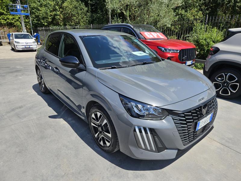 Peugeot 208 II 1.2 puretech Allure 18