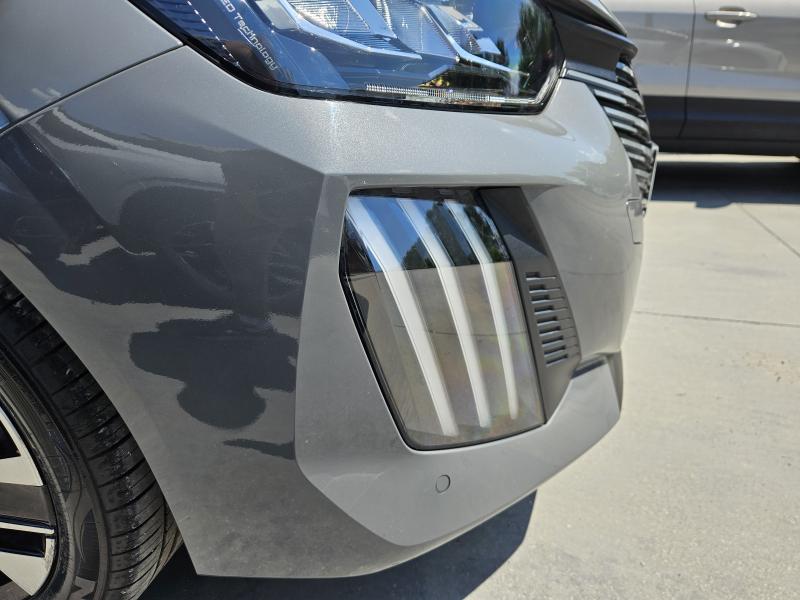 Peugeot 208 II 1.2 puretech Allure 19