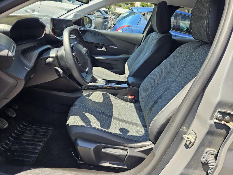 Peugeot 208 II 1.2 puretech Allure 8