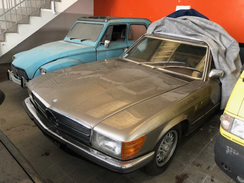 Mercedes-Benz 350 1