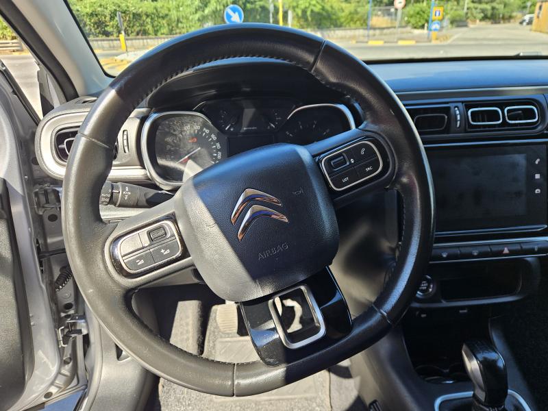 Citroen C3 III 1.2 puretech Shine 9