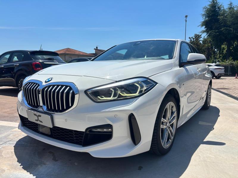 BMW 116 i M-Sport " Cerchi 18 - Carplay - Pdc - Full Led " 2