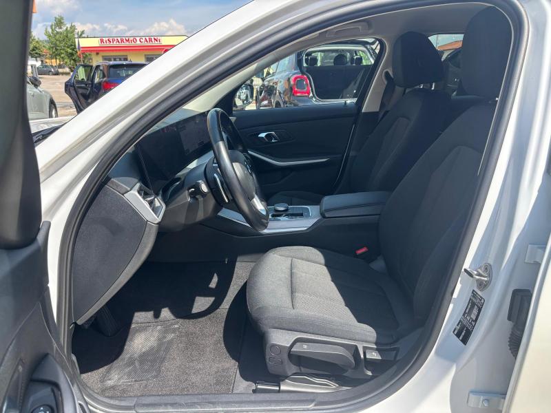 BMW 318 d Touring mhev Advantage " Cerchi 19 - Navi - Full led - Cambio F1 " 11